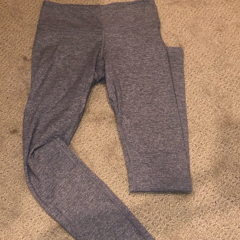 Lululemon wunder under
